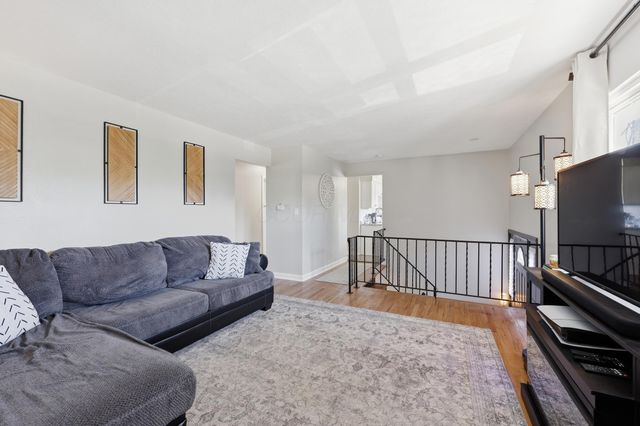 6097 Karl Road, Columbus, OH 43229