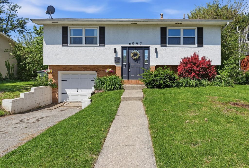 6097 Karl Road, Columbus, OH 43229