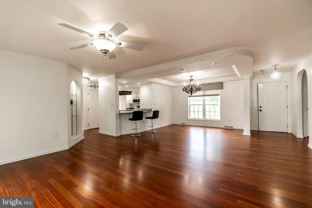 304 CRYSTAL CREEK CROSSING, Abbottstown, PA 17301