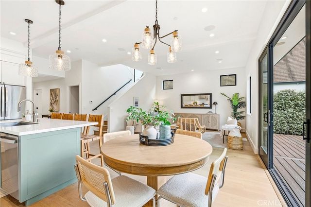321 9th Avenue, Santa Cruz, CA 95062