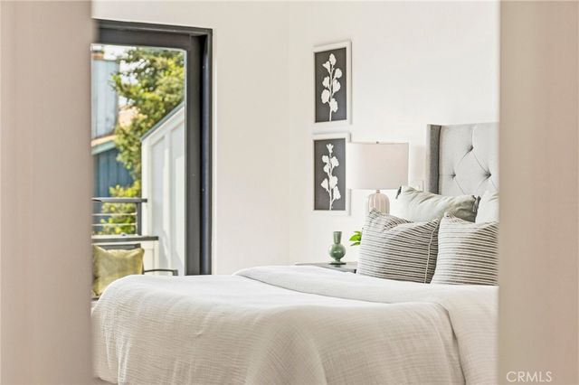 321 9th Avenue, Santa Cruz, CA 95062