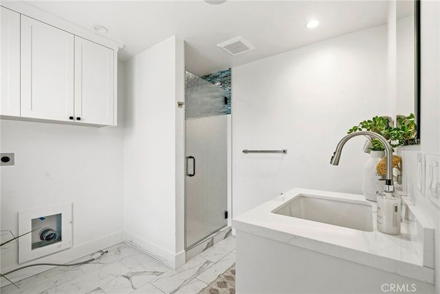 321 9th Avenue, Santa Cruz, CA 95062