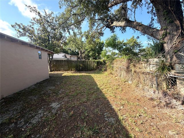 1826 MULBERRYWOOD COURT, Orlando, FL 32818