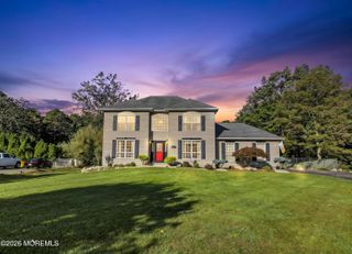611 Winterberry Boulevard, Jackson, NJ 08527