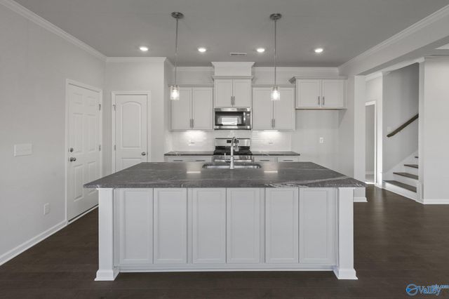 1606 Calistoga Circle NE, Huntsville, AL 35811