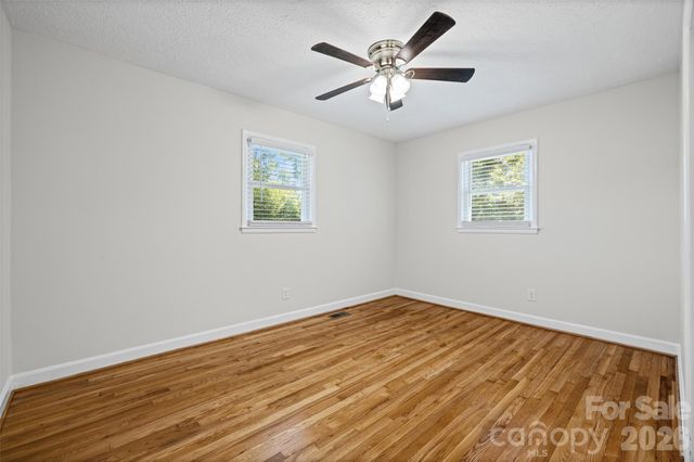 219 Belton Avenue, Mount Holly, NC 28120