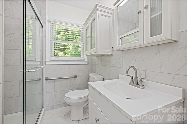 219 Belton Avenue, Mount Holly, NC 28120