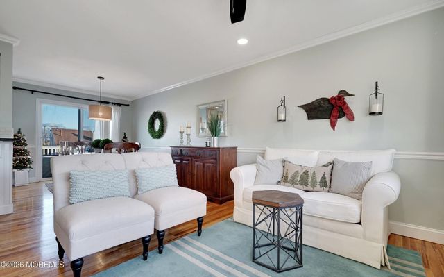 71 Ronald Avenue S, Bayville, NJ 08721