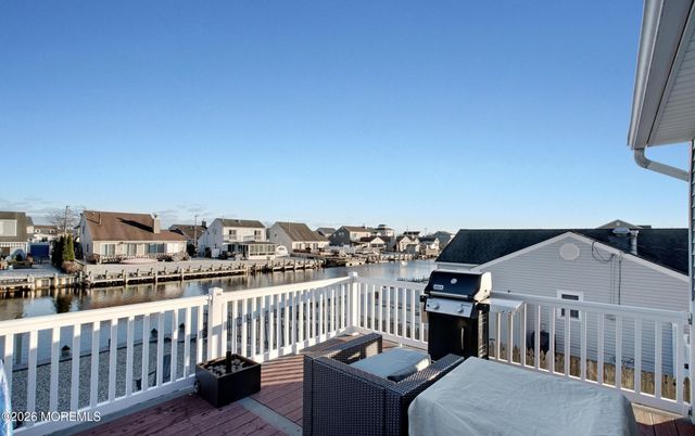 71 Ronald Avenue S, Bayville, NJ 08721