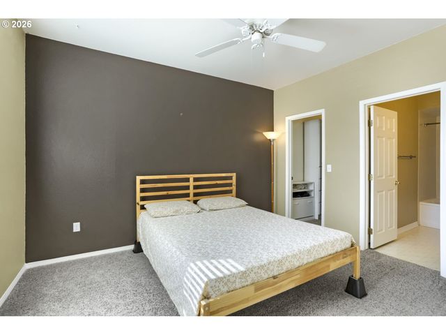 1231 Ne HORIZON Loop 209, Hillsboro, OR 97124