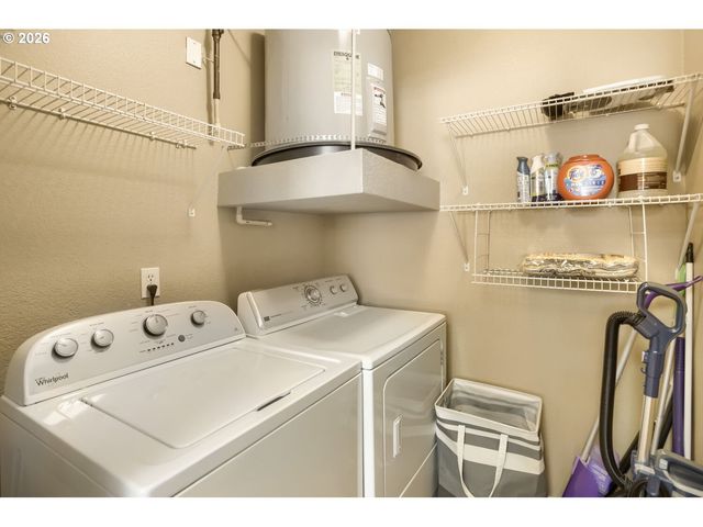 1231 Ne HORIZON Loop 209, Hillsboro, OR 97124