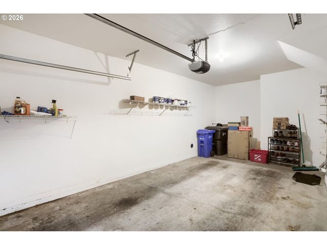 1231 Ne HORIZON Loop 209, Hillsboro, OR 97124