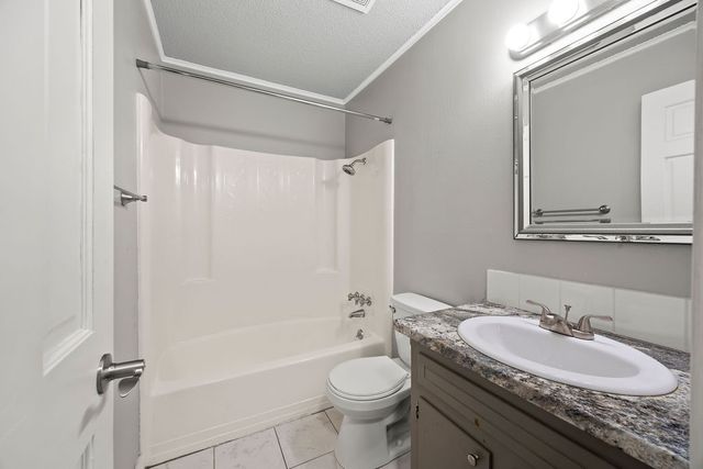 34 Hinckley Circle, Bella Vista, AR 72714