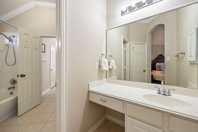 1501 Weathered Wood Lane, Garland, TX 75040