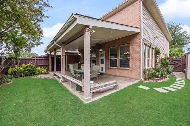 1501 Weathered Wood Lane, Garland, TX 75040