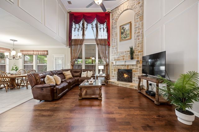 1501 Weathered Wood Lane, Garland, TX 75040
