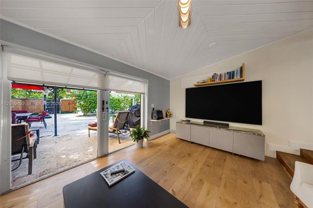 1324 Normandy Drive, Miami Beach, FL 33141