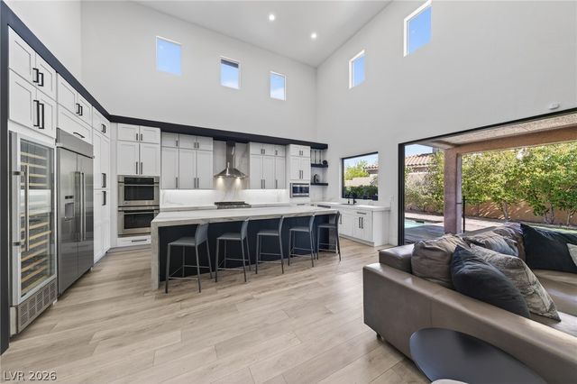 11392 Rancho Villa Verde Place, Las Vegas, NV 89138