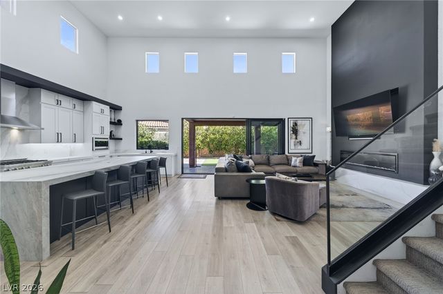 11392 Rancho Villa Verde Place, Las Vegas, NV 89138