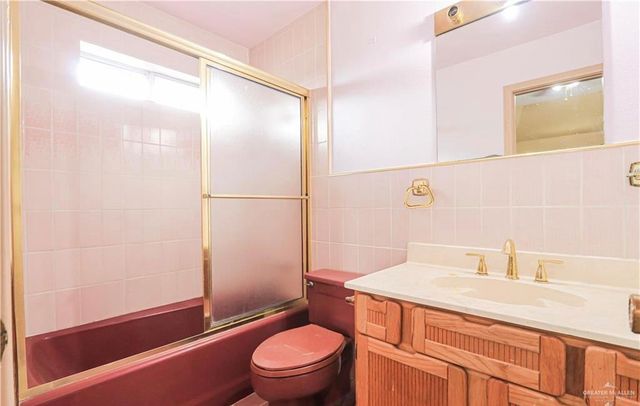 824 S Louisiana Circle, Mercedes, TX 78596