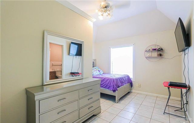 824 S Louisiana Circle, Mercedes, TX 78596