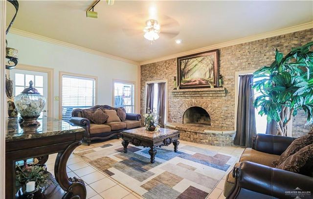 824 S Louisiana Circle, Mercedes, TX 78596