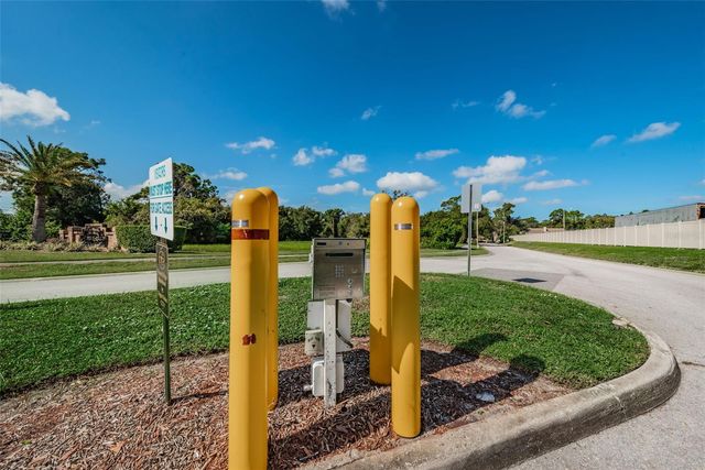 1783 WOOD BROOK STREET, Tarpon Springs, FL 34689