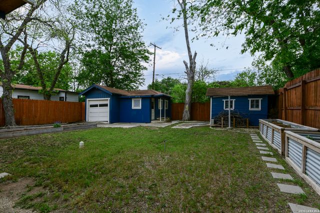 332 Avondale Ave., San Antonio, TX 78223