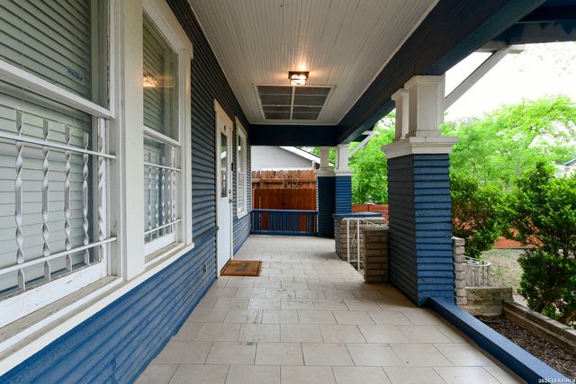 332 Avondale Ave., San Antonio, TX 78223