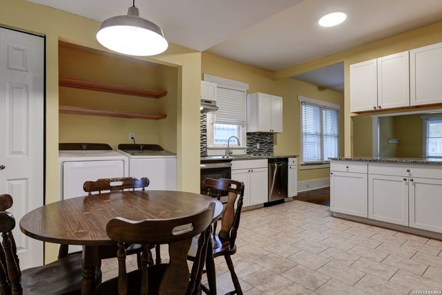 332 Avondale Ave., San Antonio, TX 78223