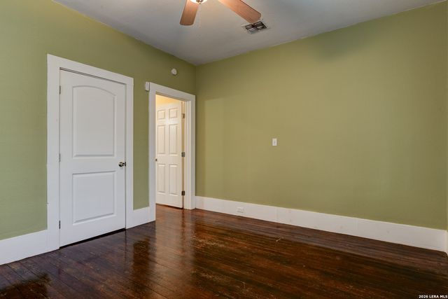 332 Avondale Ave., San Antonio, TX 78223