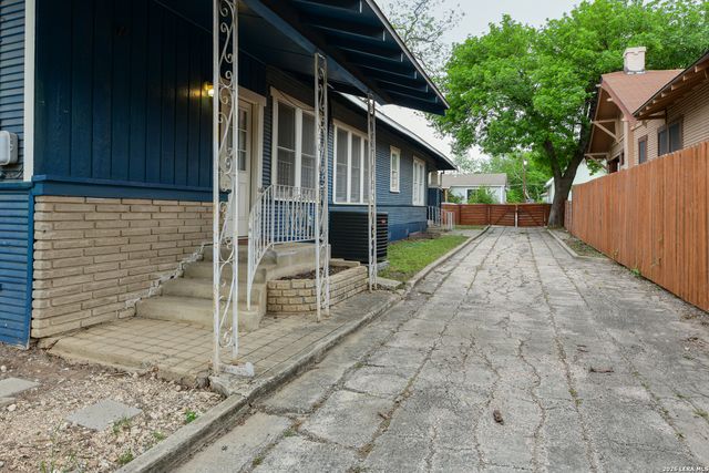 332 Avondale Ave., San Antonio, TX 78223