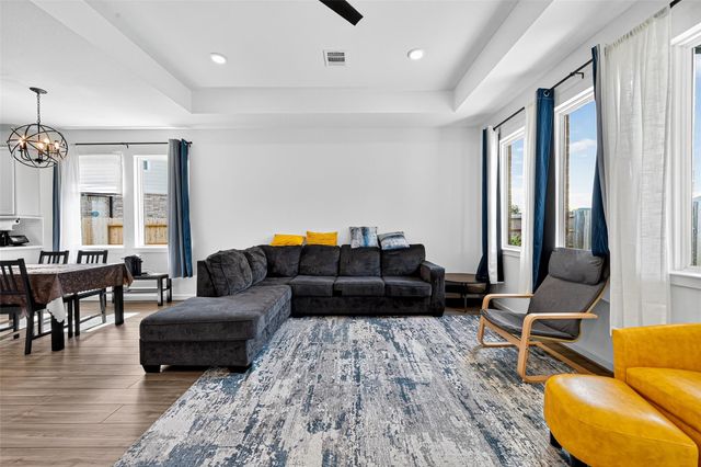 9703 Arrigoni Creek Drive, Cypress, TX 77433