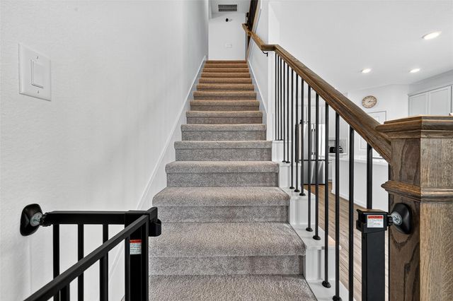 9703 Arrigoni Creek Drive, Cypress, TX 77433