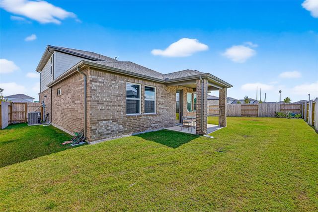 9703 Arrigoni Creek Drive, Cypress, TX 77433