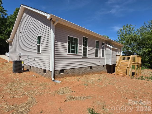 125 Kiser Street, Bessemer City, NC 28016