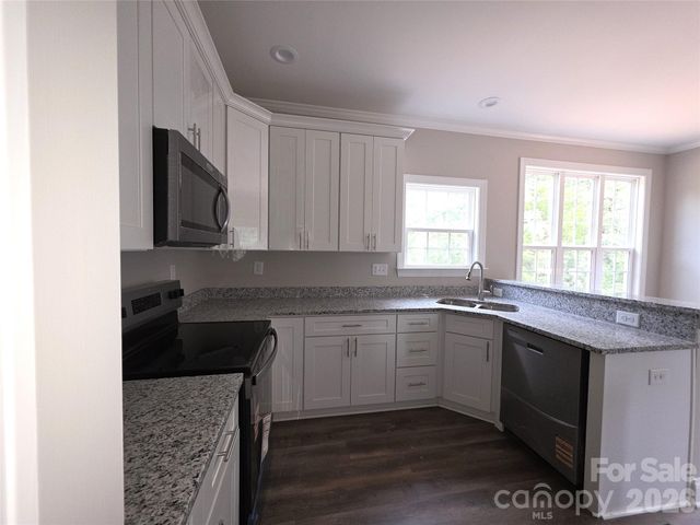 125 Kiser Street, Bessemer City, NC 28016
