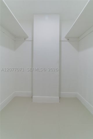 19390 Collins Ave 419, Sunny Isles Beach, FL 33160