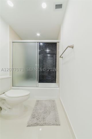 19390 Collins Ave 419, Sunny Isles Beach, FL 33160