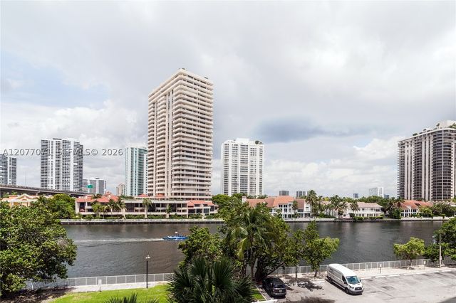 19390 Collins Ave 419, Sunny Isles Beach, FL 33160