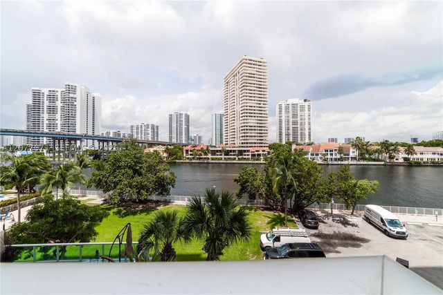19390 Collins Ave 419, Sunny Isles Beach, FL 33160