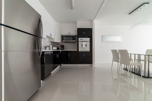 19390 Collins Ave 419, Sunny Isles Beach, FL 33160