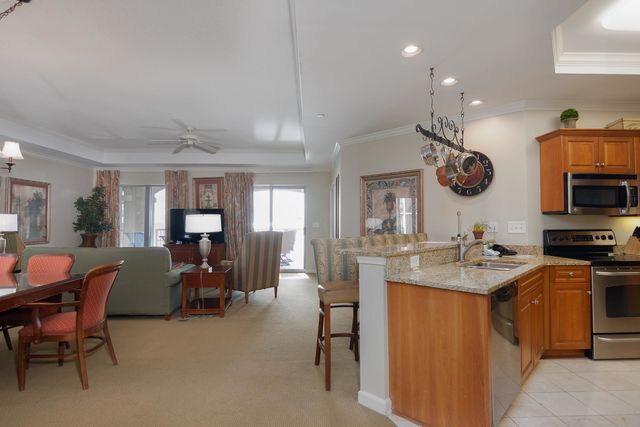 9994 Beach Club Dr Apt 701, Myrtle Beach, SC 29572