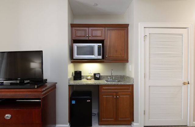 9994 Beach Club Dr Apt 701, Myrtle Beach, SC 29572