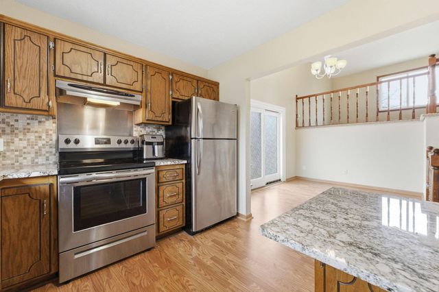 1533 79th Avenue N, Brooklyn Park, MN 55444