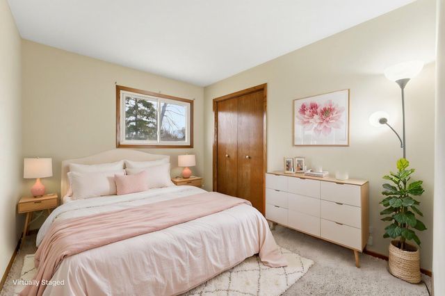 1533 79th Avenue N, Brooklyn Park, MN 55444