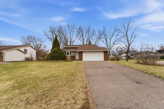 1533 79th Avenue N, Brooklyn Park, MN 55444