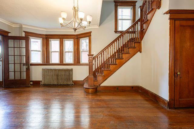 62 Burton Street, Hartford, CT 06112