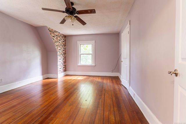 62 Burton Street, Hartford, CT 06112