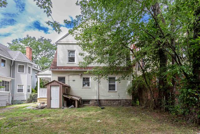 62 Burton Street, Hartford, CT 06112